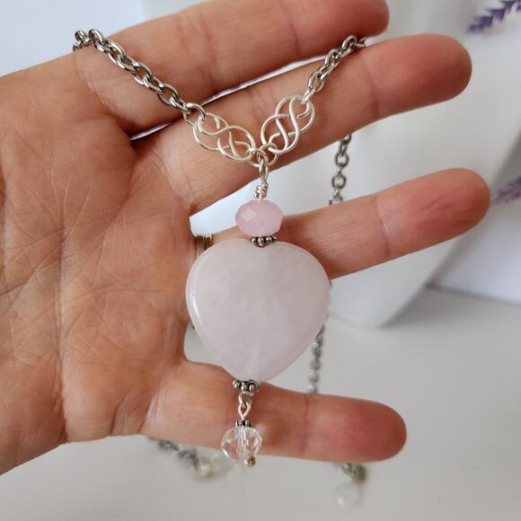 Rose Quartz Heart Shaped Stone Pendant Necklace - Picture 8 of 12